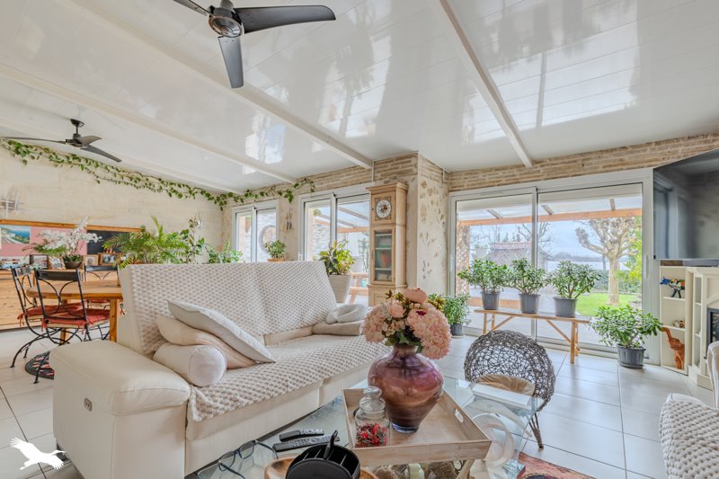 Vente Maison AMBES - 5 pièces -158 m² - (33810)