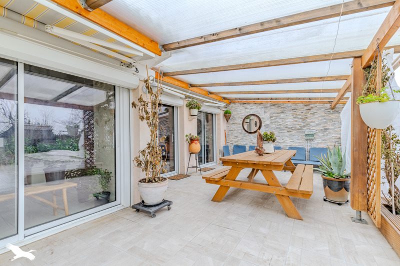 Vente Maison AMBES - 5 pièces -158 m² - (33810)
