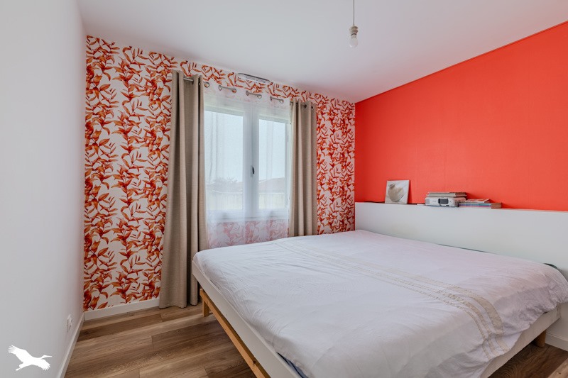 Vente Maison AMBARES ET LAGRAVE - 9 pièces -125 m² - (33440)