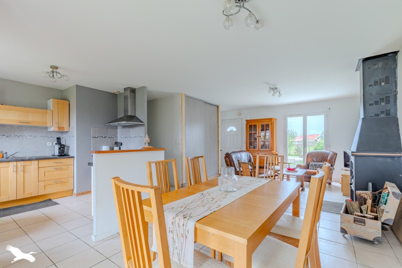Vente Maison AMBARES ET LAGRAVE - 4 pièces -79 m² - (33440)