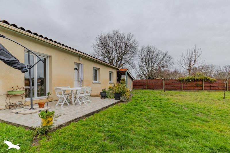 Vente Maison AMBARES ET LAGRAVE - 4 pièces -79 m² - (33440)