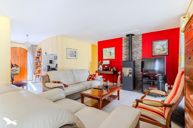 Vente Maison CARBON BLANC - 4 pièces -124 m² - (33560)