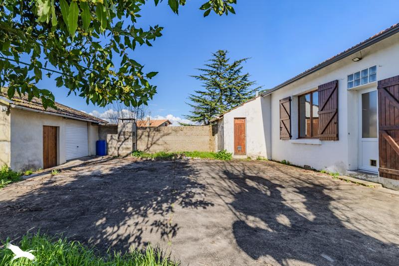 Vente Maison AMBARES ET LAGRAVE - 3 pièces -67 m² - (33440)