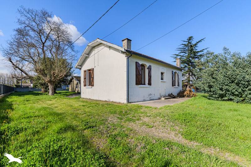 Vente Maison AMBARES ET LAGRAVE - 3 pièces -67 m² - (33440)