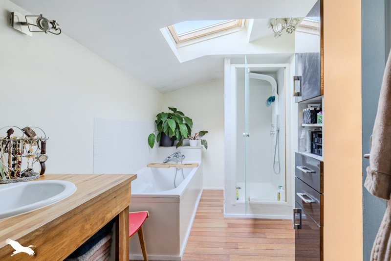 Vente Maison AMBARES ET LAGRAVE - 4 pièces -131 m² - (33440)