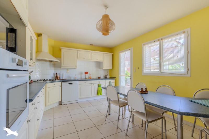 Vente Maison BASSENS - 5 pièces -140 m² - (33530)