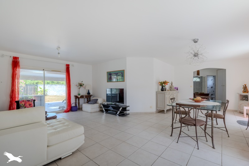 Vente Maison BASSENS - 5 pièces -140 m² - (33530)