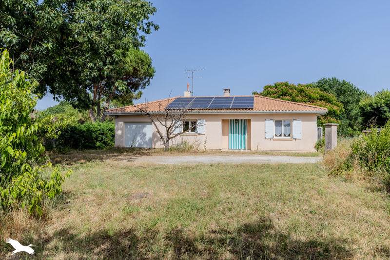 Vente Maison AMBARES ET LAGRAVE - 6 pièces -139 m² - (33440)