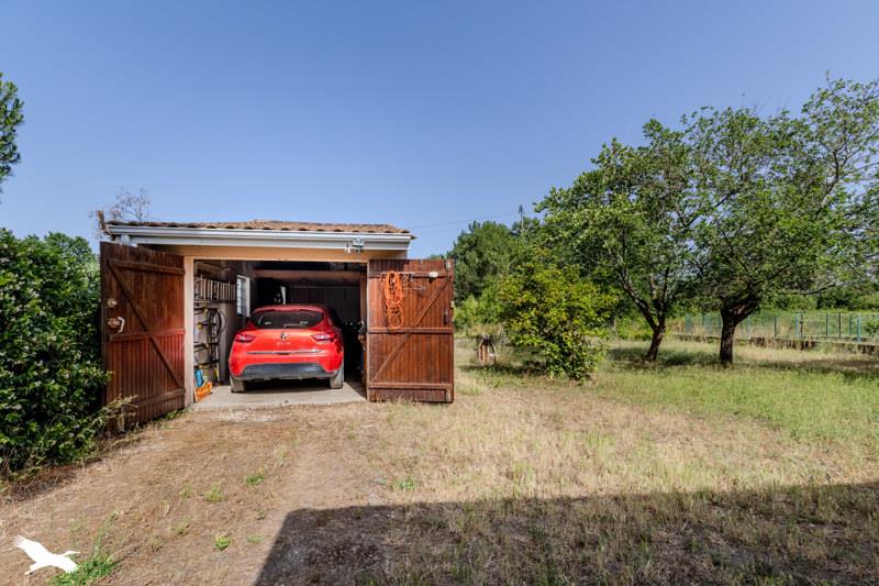 Vente Maison AMBARES ET LAGRAVE - 6 pièces -139 m² - (33440)