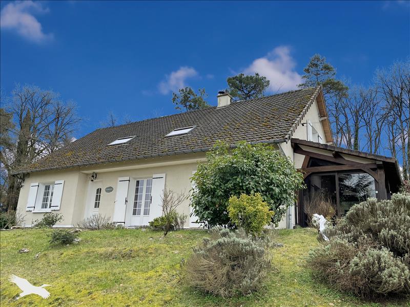 Vente Maison ST JULIEN DE CHEDON - 6 pièces -180 m² - (41400)