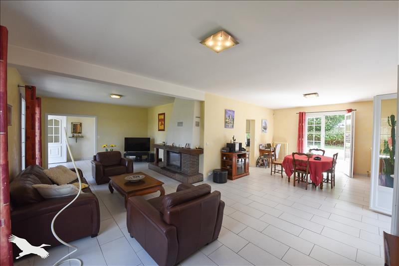 Vente Maison ST JULIEN DE CHEDON - 6 pièces -180 m² - (41400)