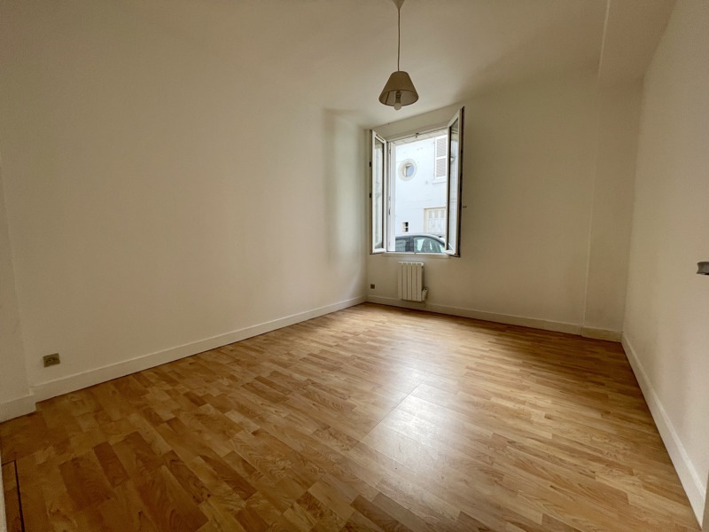 Vente Immeuble MONTRICHARD VAL DE CHER - -  321 m² - (41400)