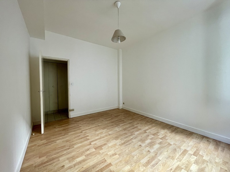 Vente Immeuble MONTRICHARD VAL DE CHER - -  321 m² - (41400)
