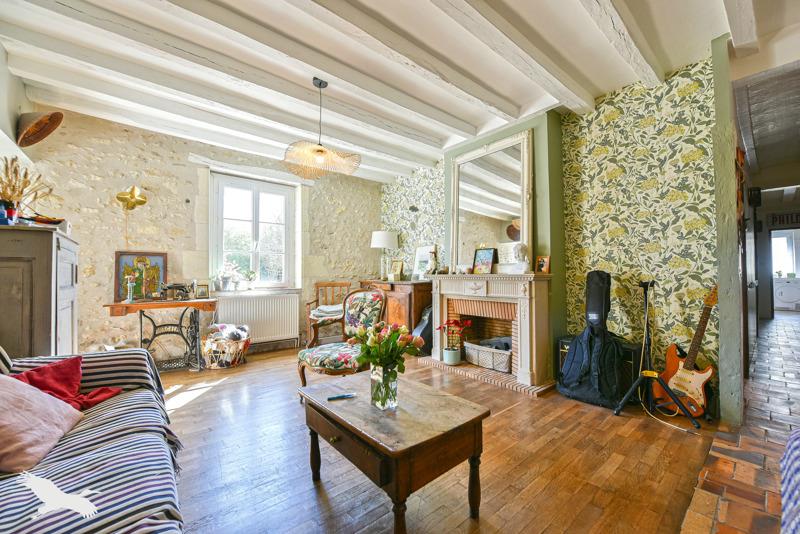 Vente Maison VALLIERES LES GRANDES - 9 pièces -225 m² - (41400)