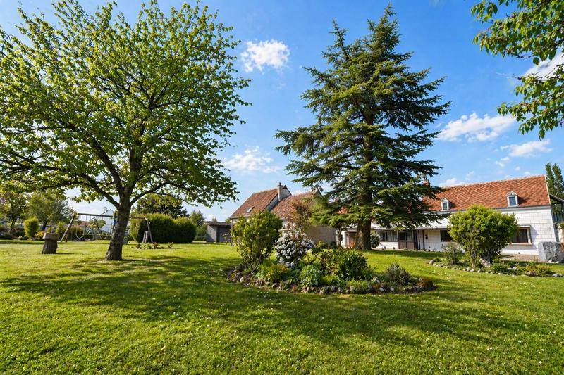 Vente Maison ST JULIEN DE CHEDON - 6 pièces -150 m² - (41400)