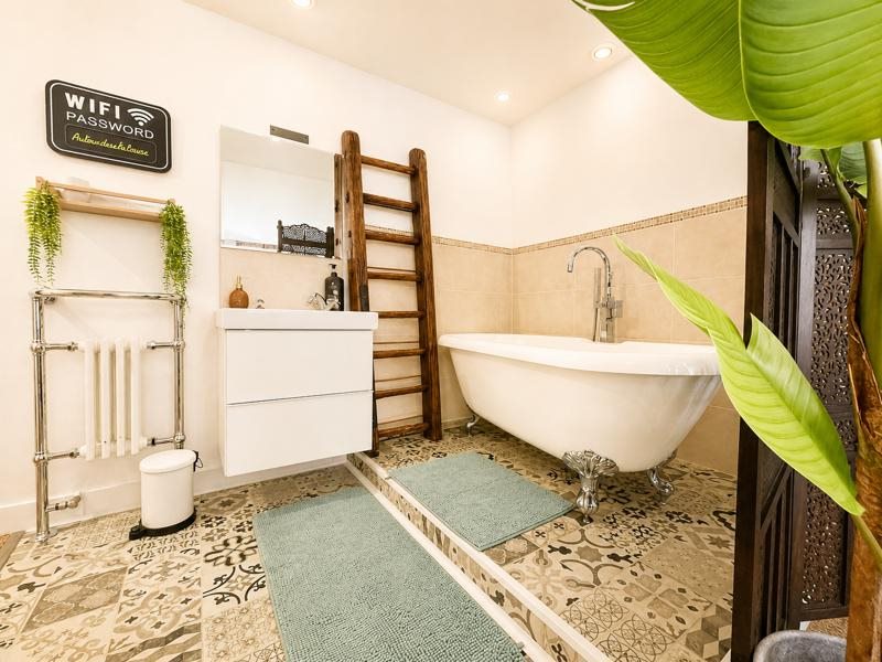 Vente Maison PONTLEVOY - 5 pièces -200 m² - (41400)