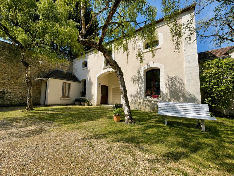 Vente Maison ST JULIEN DE CHEDON - 8 pièces -296 m² - (41400)