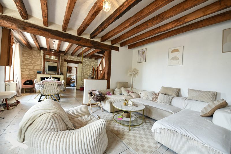 Vente Maison MONTHOU SUR CHER - 5 pièces -136 m² - (41400)