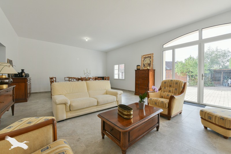 Vente Maison Saint-Julien-de-Chédon - 6 pièces -170 m² - (41400)
