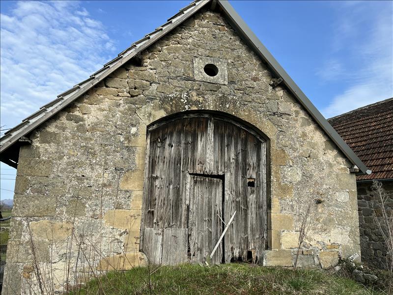 Vente Grange CUREMONTE - 2 pièces -166 m² - (19500)