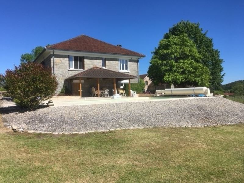 Vente Maison MARCILLAC LA CROZE - 4 pièces -110 m² - (19500)