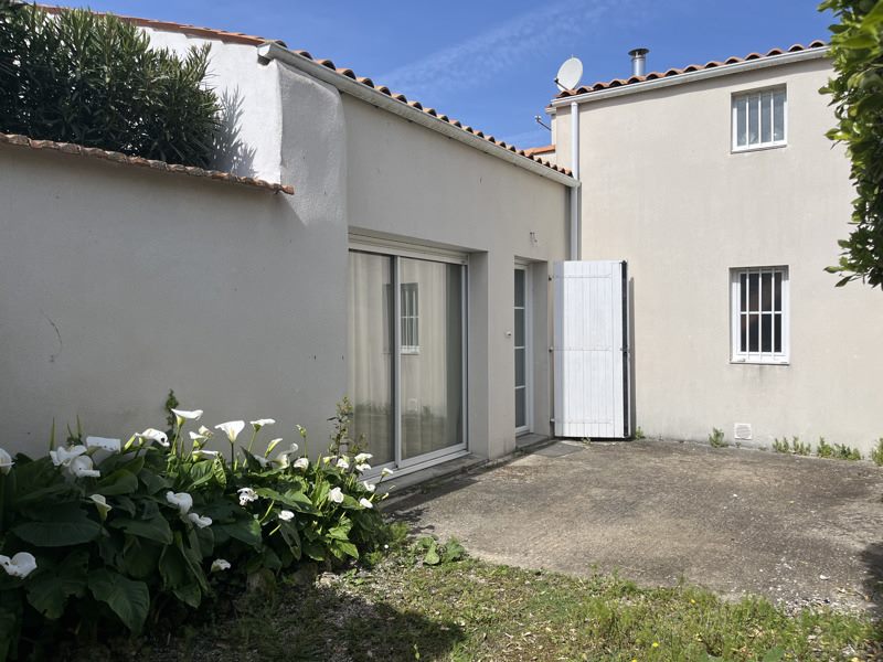 Vente Maison ST PIERRE D OLERON 17310 3 pièces - 90 m²