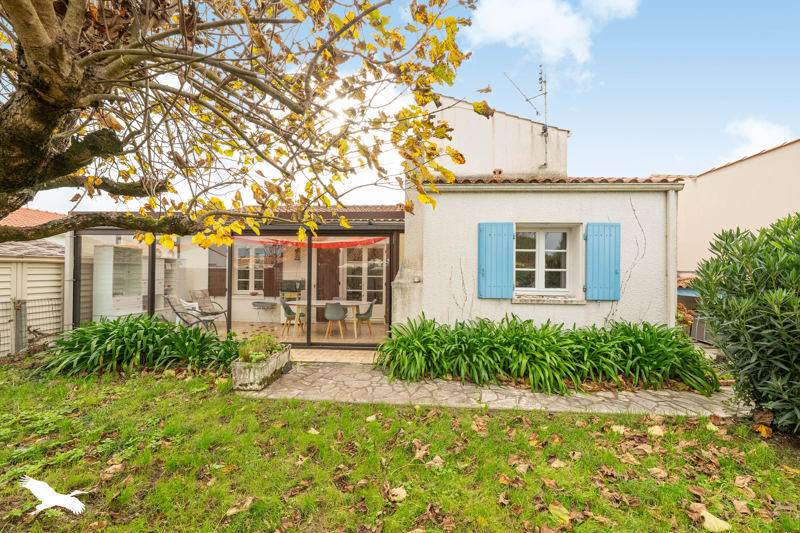 Vente Maison DOLUS D OLERON - 4 pièces -84 m² - (17550)