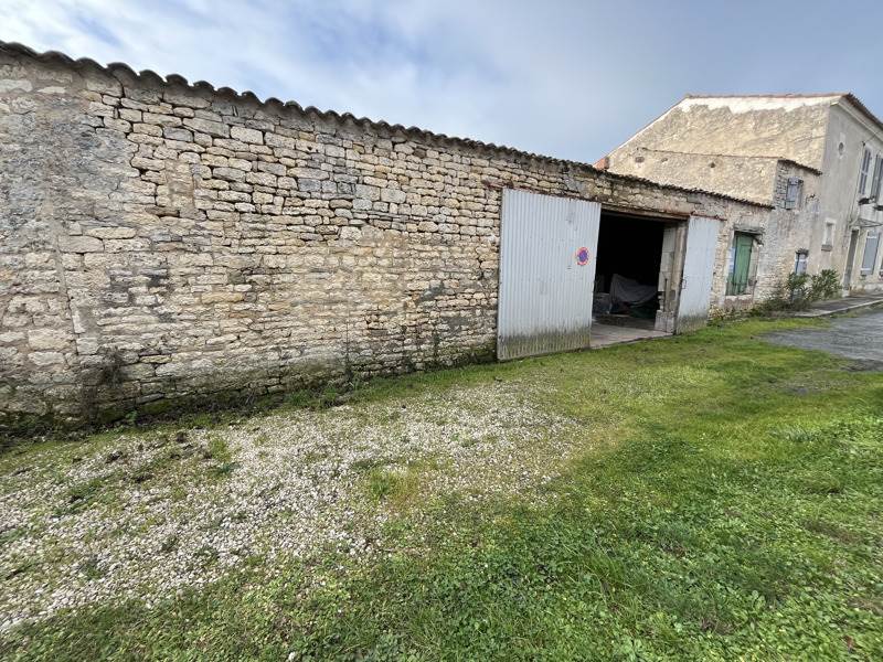 Vente Grange ST PIERRE D OLERON - 1 pièce -95 m² - (17310)