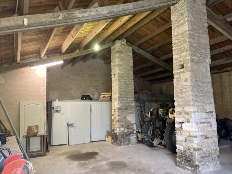 Vente Grange ST PIERRE D OLERON - 1 pièce -114 m² - (17310)