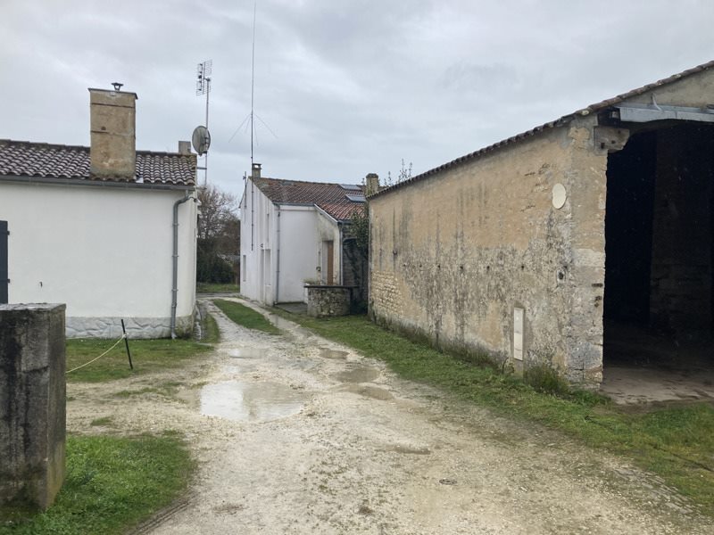 Vente Grange ST PIERRE D OLERON - 1 pièce -114 m² - (17310)