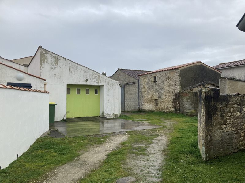 Vente Grange ST PIERRE D OLERON - 1 pièce -114 m² - (17310)