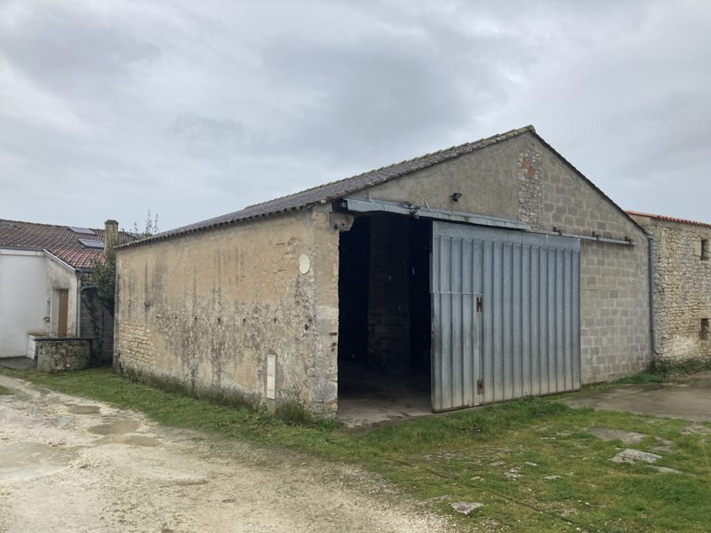 Vente Grange ST PIERRE D OLERON - 1 pièce -114 m² - (17310)