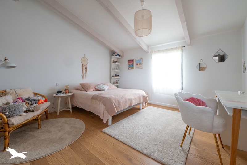 Vente Maison ST PIERRE D OLERON - 7 pièces -250 m² - (17310)