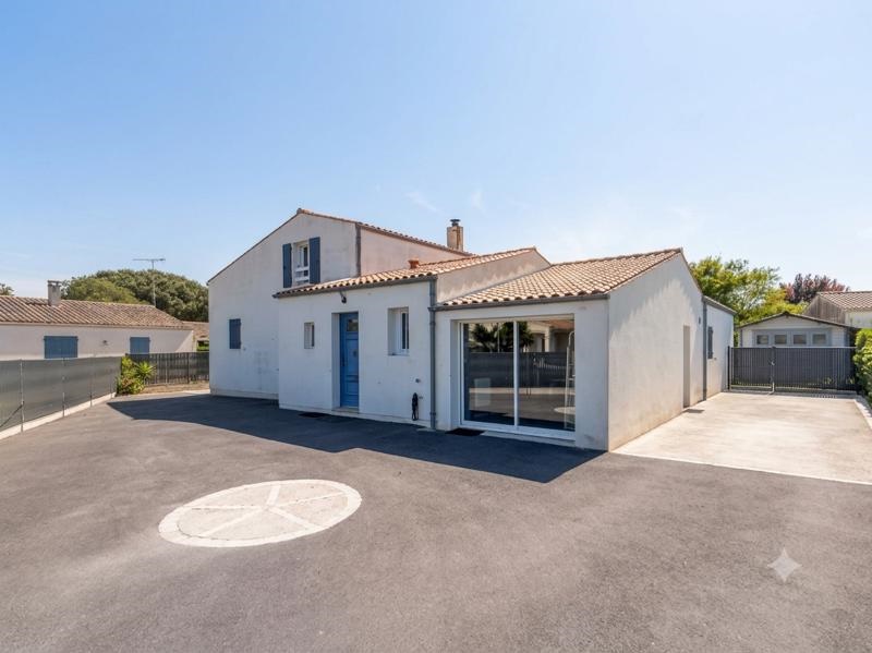 Vente Maison ST PIERRE D OLERON - 4 pièces -116 m² - (17310)