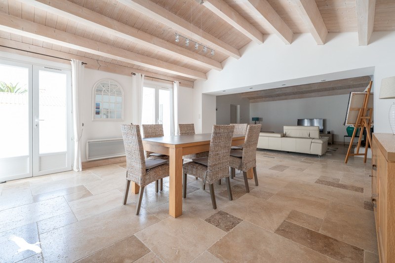 Vente Maison ST GEORGES D OLERON - 4 pièces -137 m² - (17190)