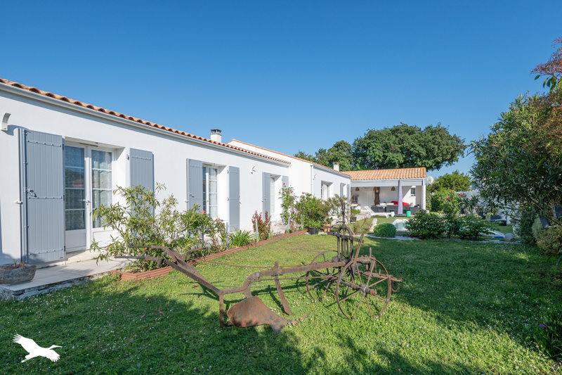 Vente Maison ST GEORGES D OLERON - 6 pièces -154 m² - (17190)