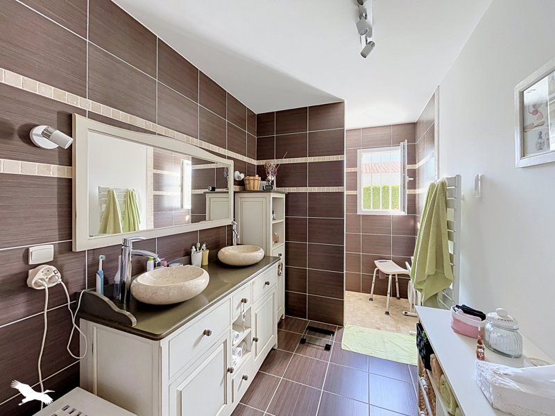 Vente Maison Saint-Pierre-d'Oléron - 5 pièces -103 m² - (17310)