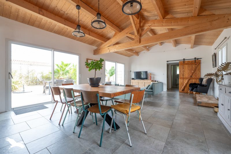 Vente Maison Saint-Georges-d'Oléron - 5 pièces -165 m² - (17190)