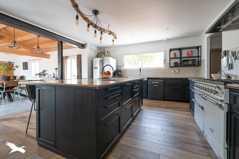 Vente Maison Saint-Georges-d'Oléron - 5 pièces -165 m² - (17190)