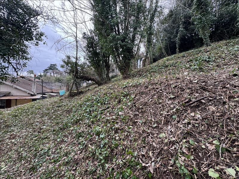 Vente Terrain ANGOULEME - -504 m² - (16000)