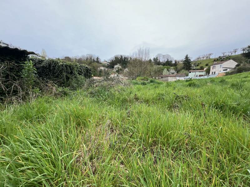 Vente Terrain ANGOULEME - -920 m² - (16000)