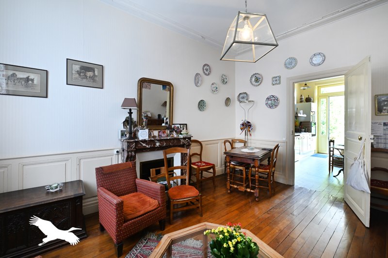 Vente Maison ANGOULEME - 7 pièces -183 m² - (16000)