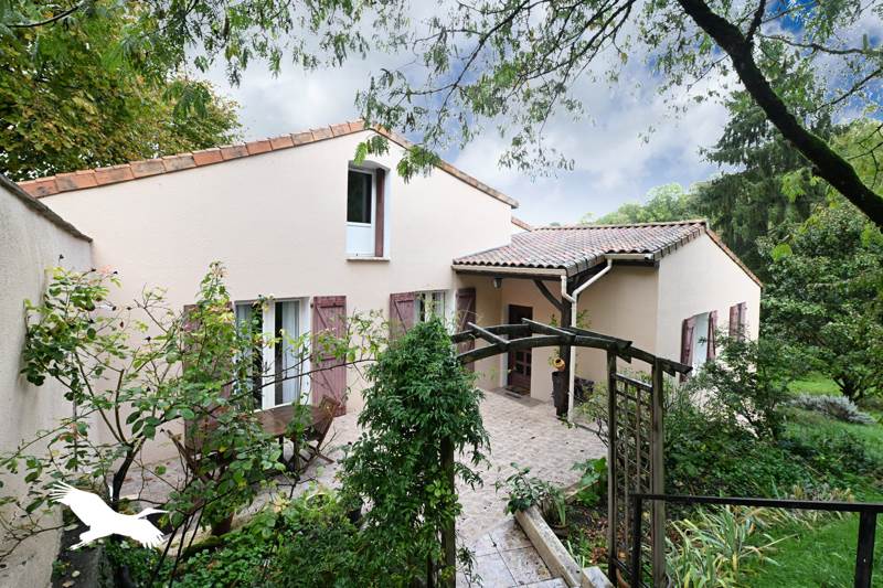 Vente Maison ANGOULEME - 5 pièces -115 m² - (16000)