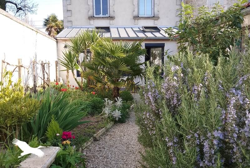 Vente Maison ANGOULEME - 5 pièces -161 m² - (16000)