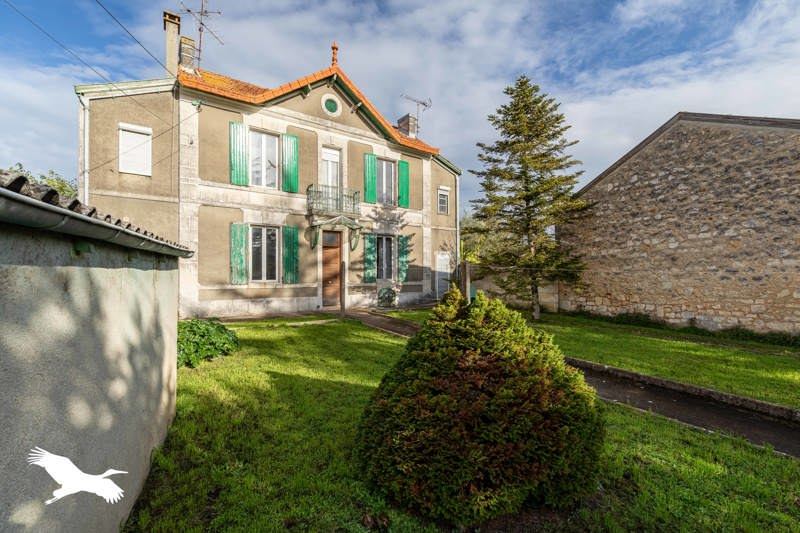 Vente Maison ANGOULEME - 5 pièces -105 m² - (16000)