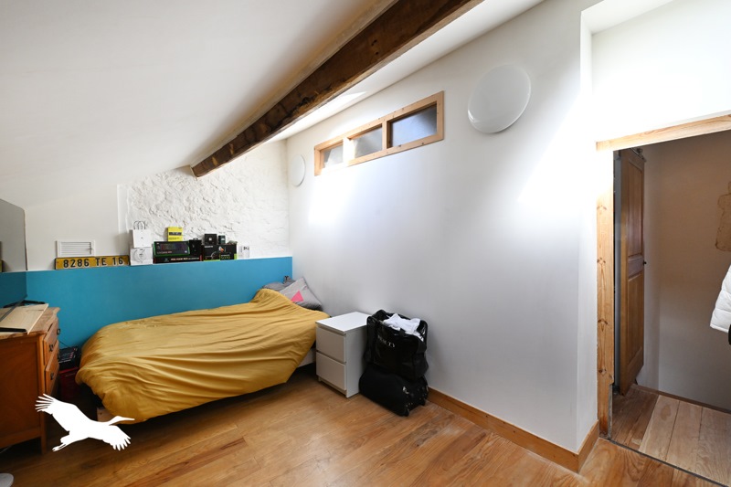Vente Maison ANGOULEME - 6 pièces -115 m² - (16000)