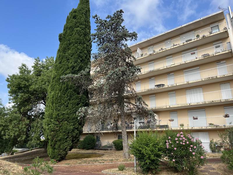 Vente Appartement ANGOULEME - 4 pièces -81 m² - (16000)