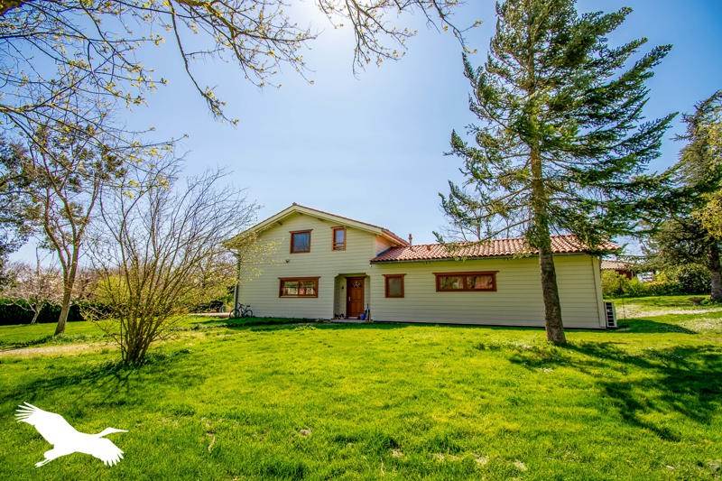 Vente Maison MONTGEARD - 6 pièces -258 m² - (31560)