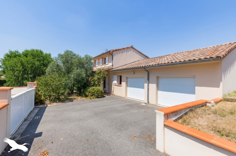 Vente Maison Issus 31450 5 pièces - 128,8 m²