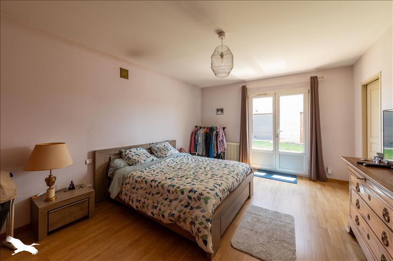 Vente Maison DONZAC - 5 pièces -271 m² - (82340)